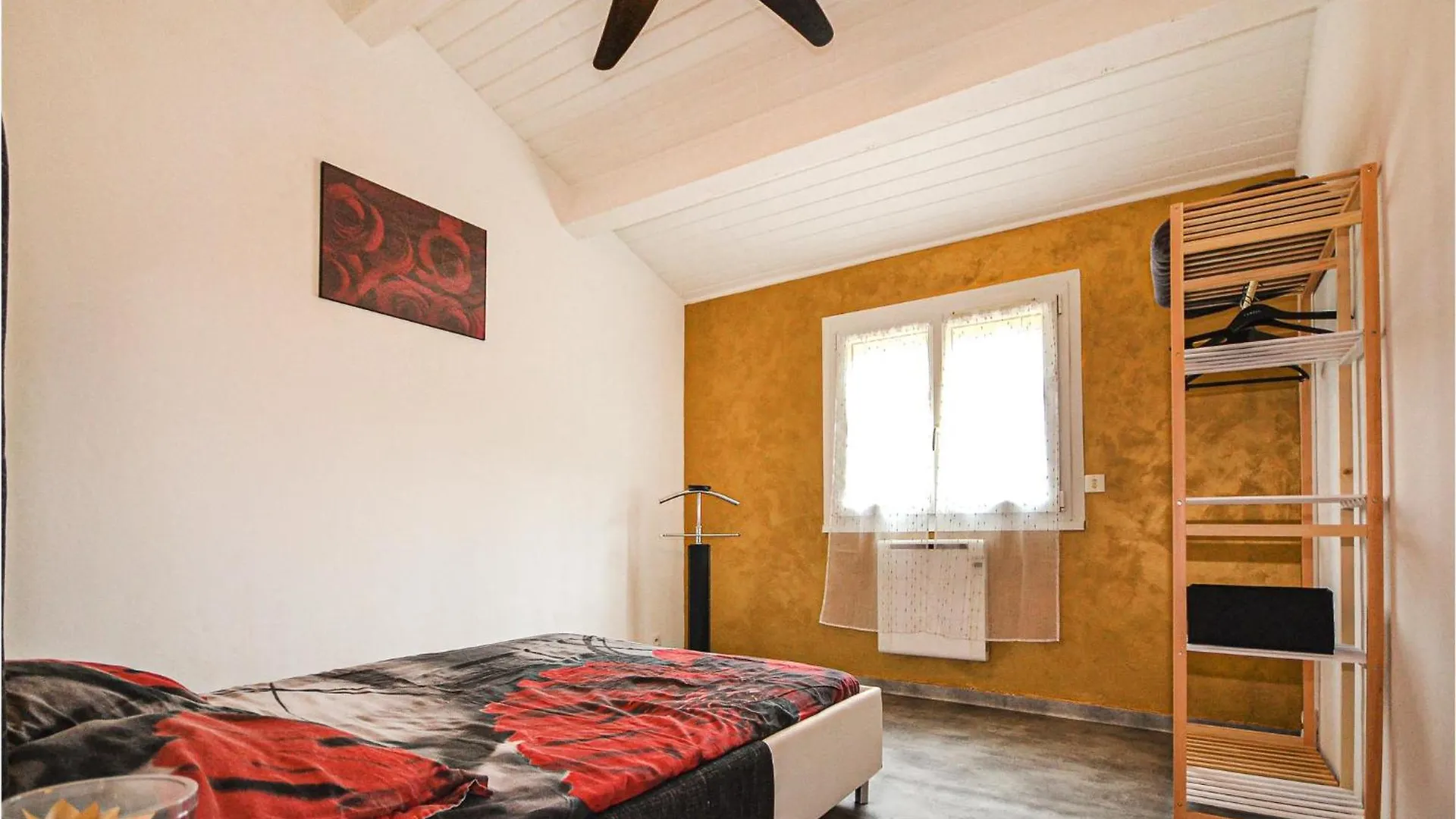 Holiday home Nice Home In St,Paul-Trois-Chateaux With Kitchen Saint-Paul-Trois-Chateaux